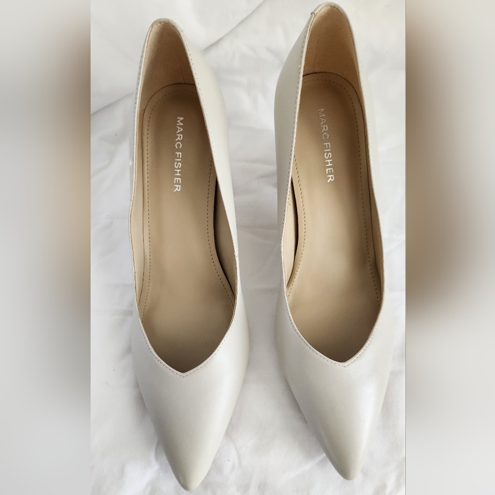 Marc Fisher Caitlin Heels